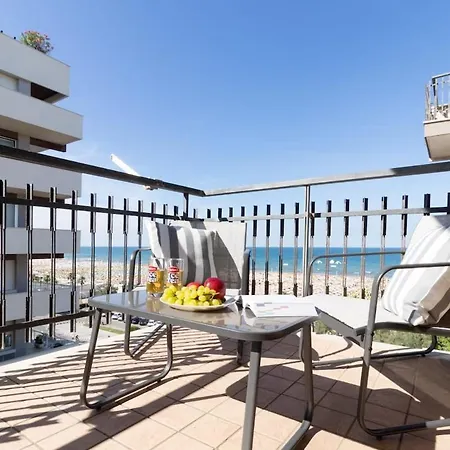 Fellini - Sea View *