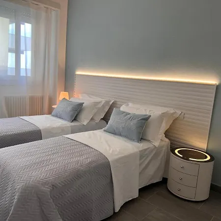 Fellini - Sea View Apartament